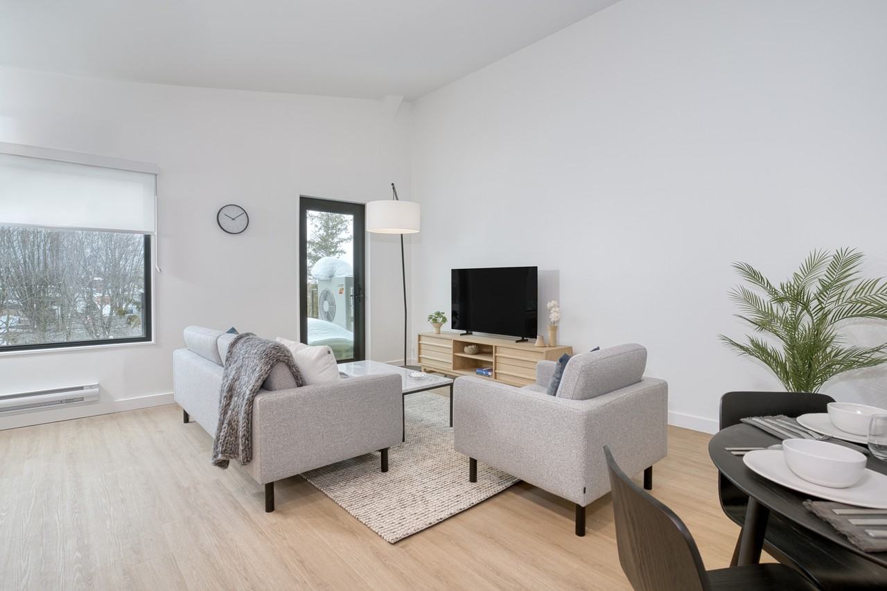 The Grove - Photo 4 of 15