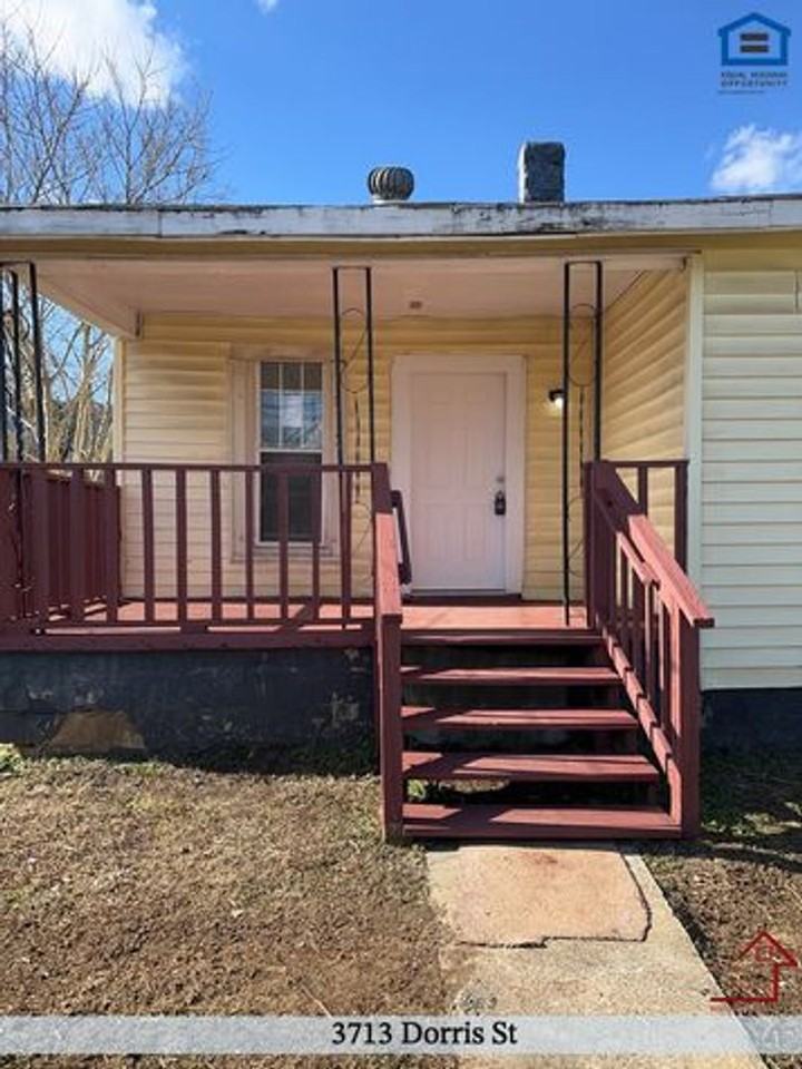 3713 Dorris St - Photo 2 of 13