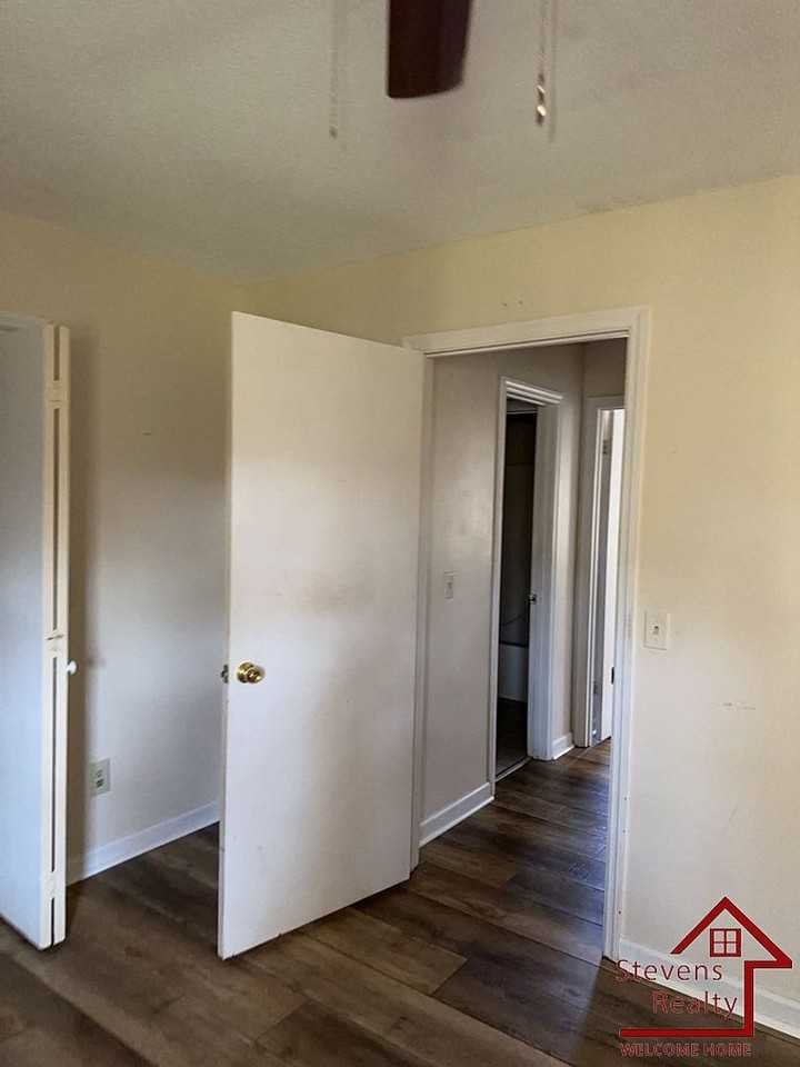 4143 Willard Dr - Photo 7 of 17