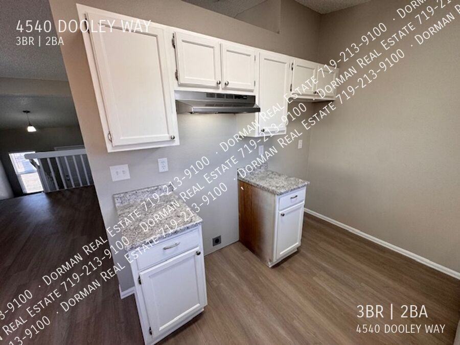 DOOLEY & - Photo 7 of 20