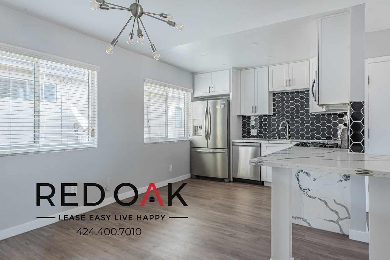 1942 S Garth Ave #4 - Photo 2 of 25