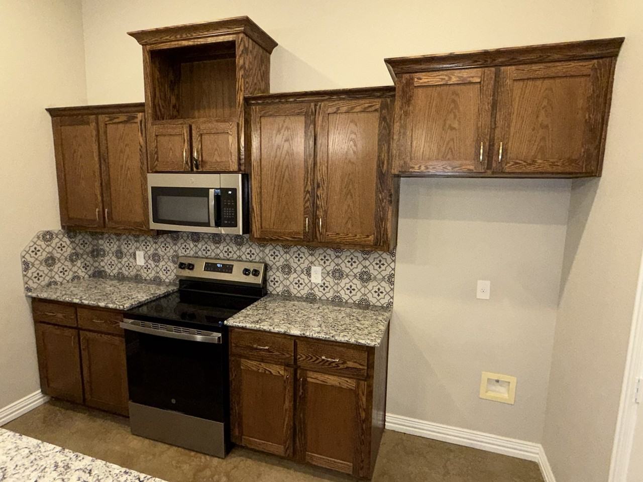 2430 Briar Hollow Drive - Photo 5 of 19