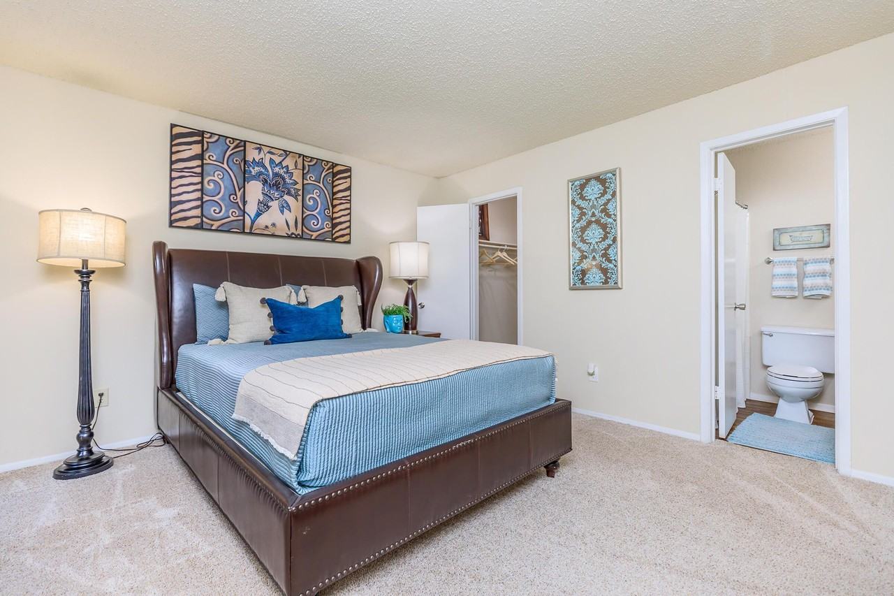 Paces Trail & Treepoint Dr #412 - Photo 5 of 17