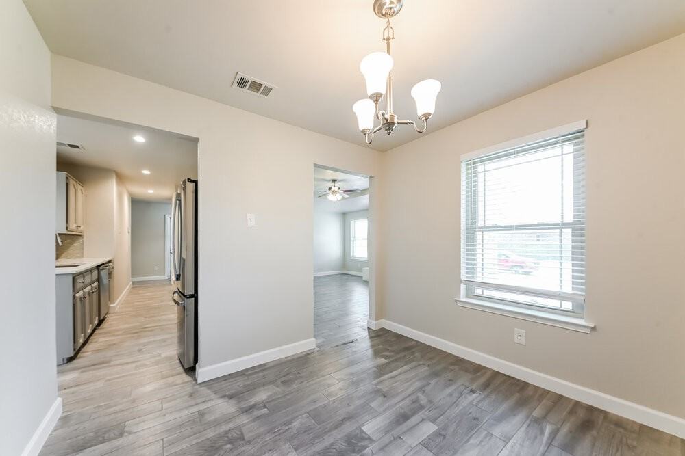 1330 Heather Run Dr - Photo 5 of 16