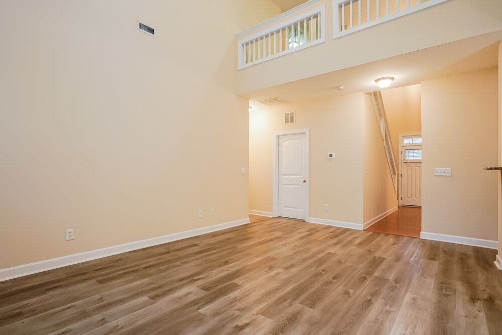 805 New Charleston Dr - Photo 5 of 18