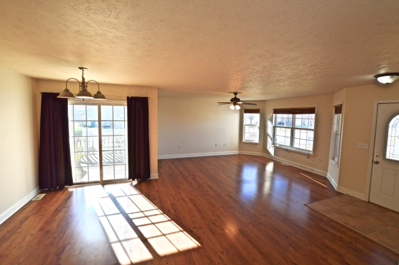 700 Williamson Ave - Photo 2 of 14