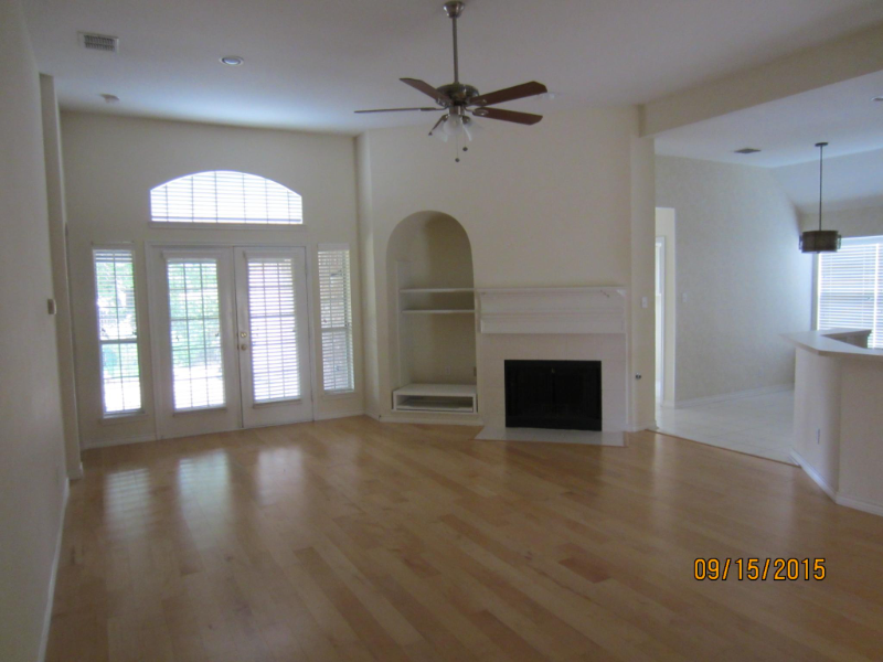 7016 Randall Way - Photo 5 of 27