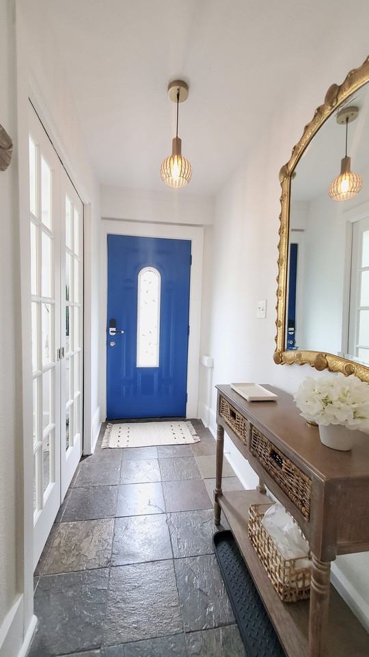 2821 6th Ave N - Photo 2 of 17