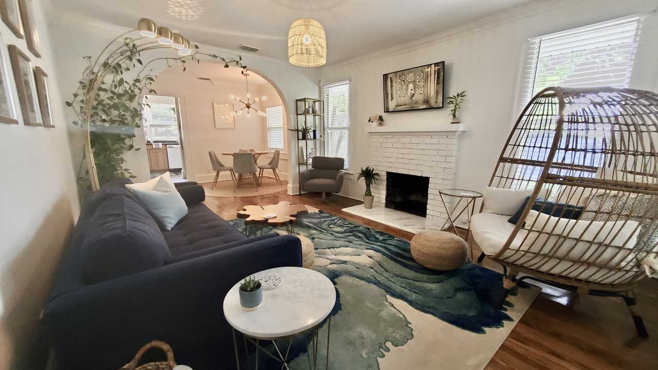 2821 6th Ave N - Photo 5 of 17