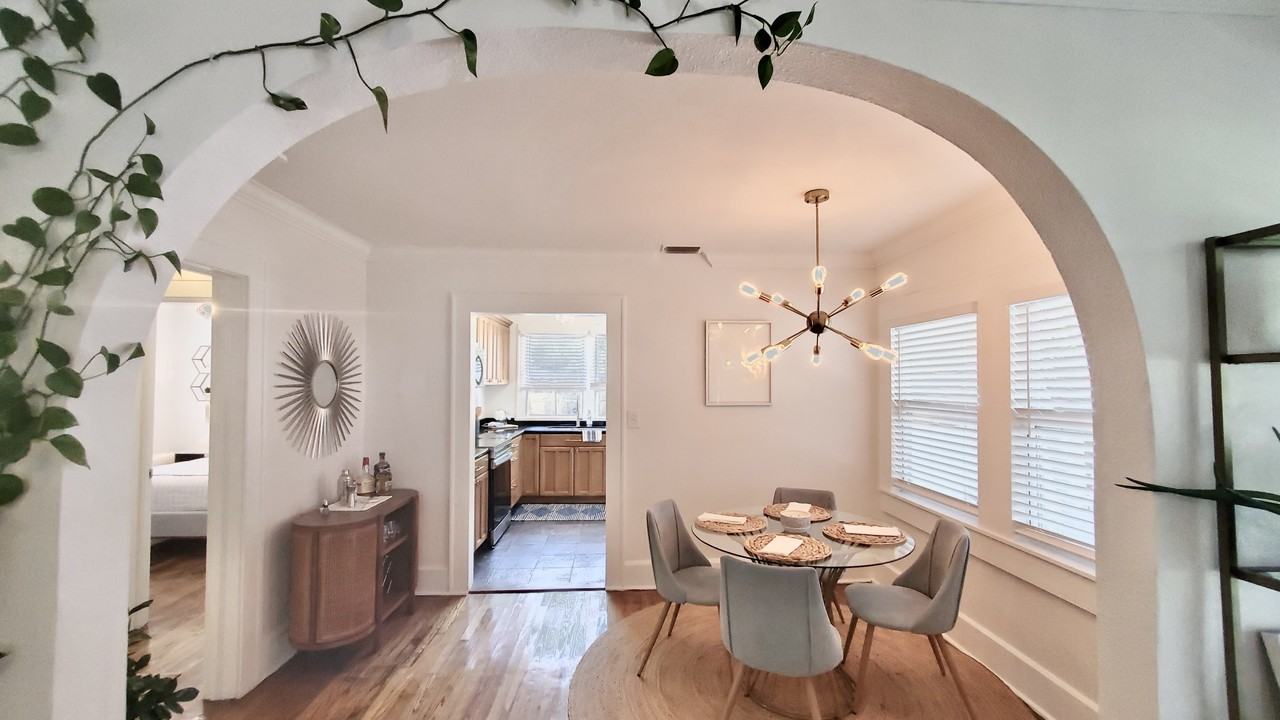 2821 6th Ave N - Photo 6 of 17