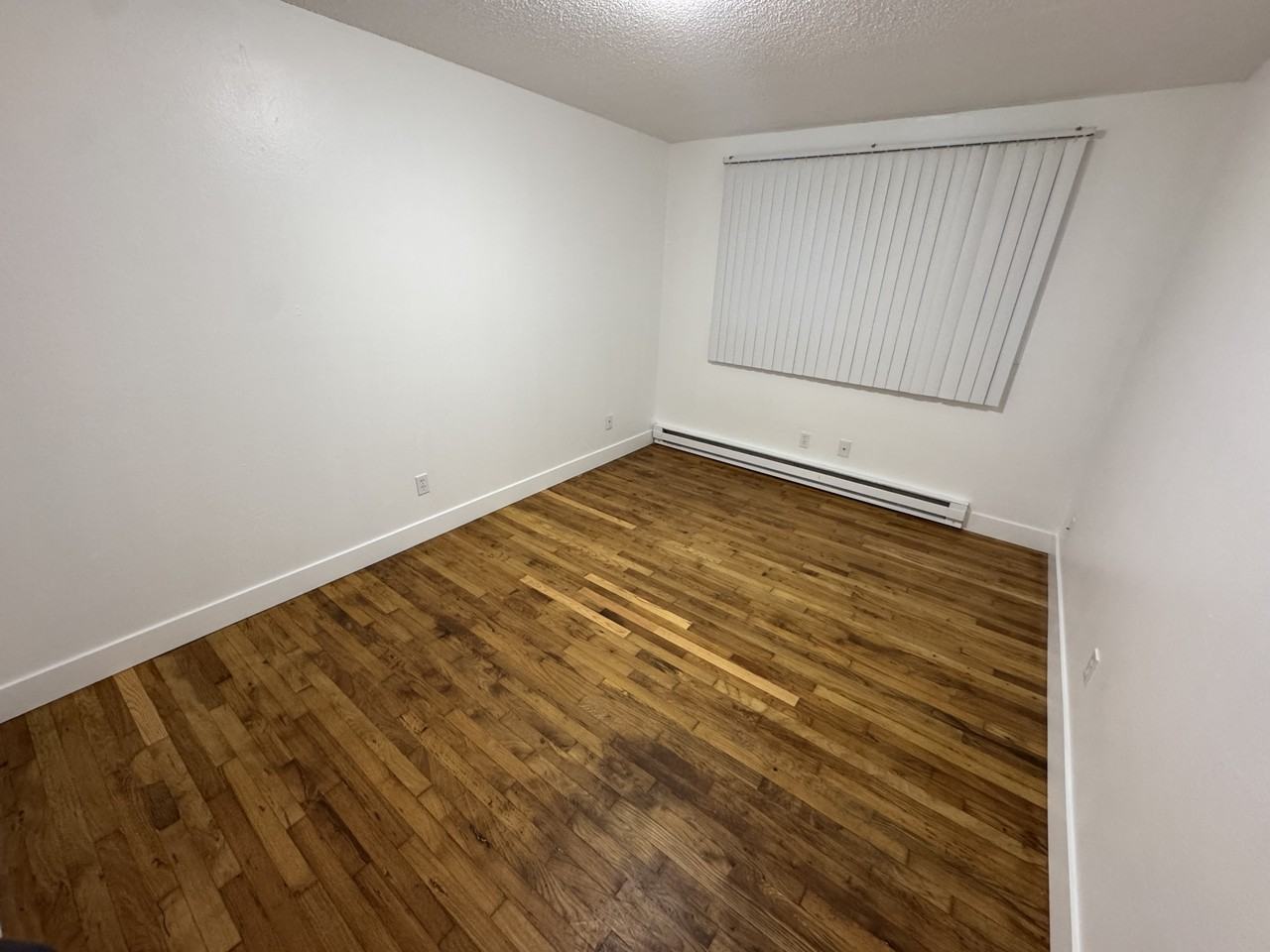 3622 E 13th St - Photo 4 of 14