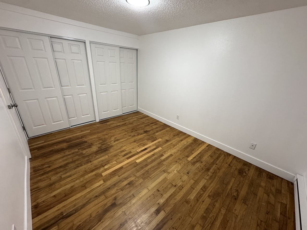 3622 E 13th St - Photo 6 of 14