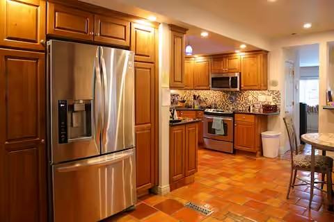 4872 River Rd - Photo 2 of 18