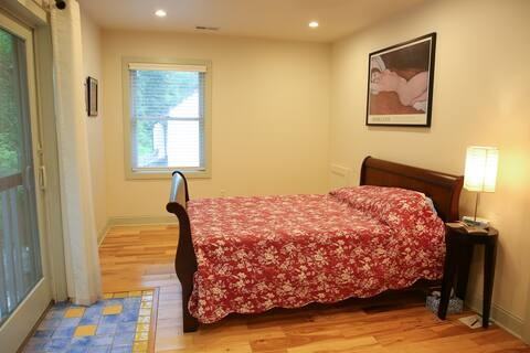 4872 River Rd - Photo 7 of 18