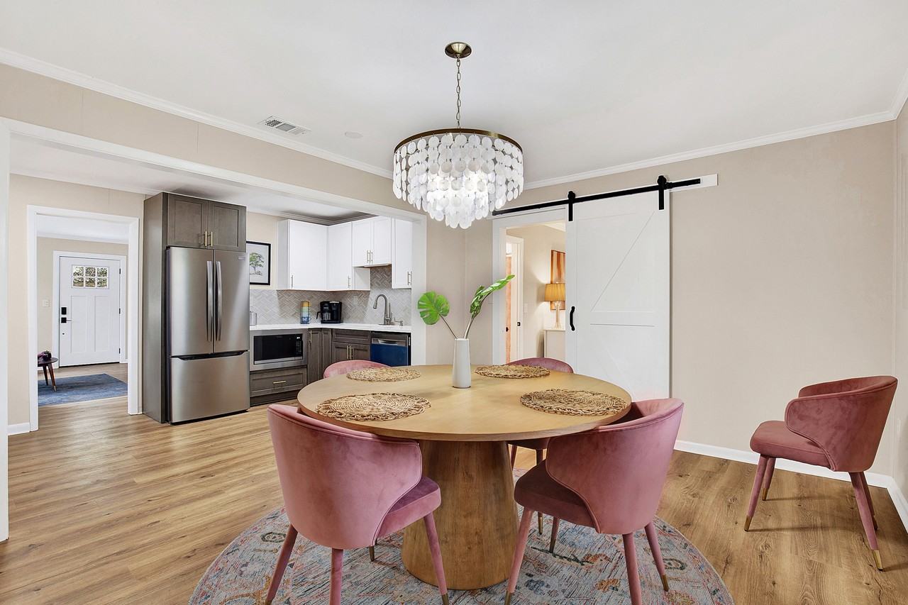 1912 Hawthorne St - Photo 7 of 20