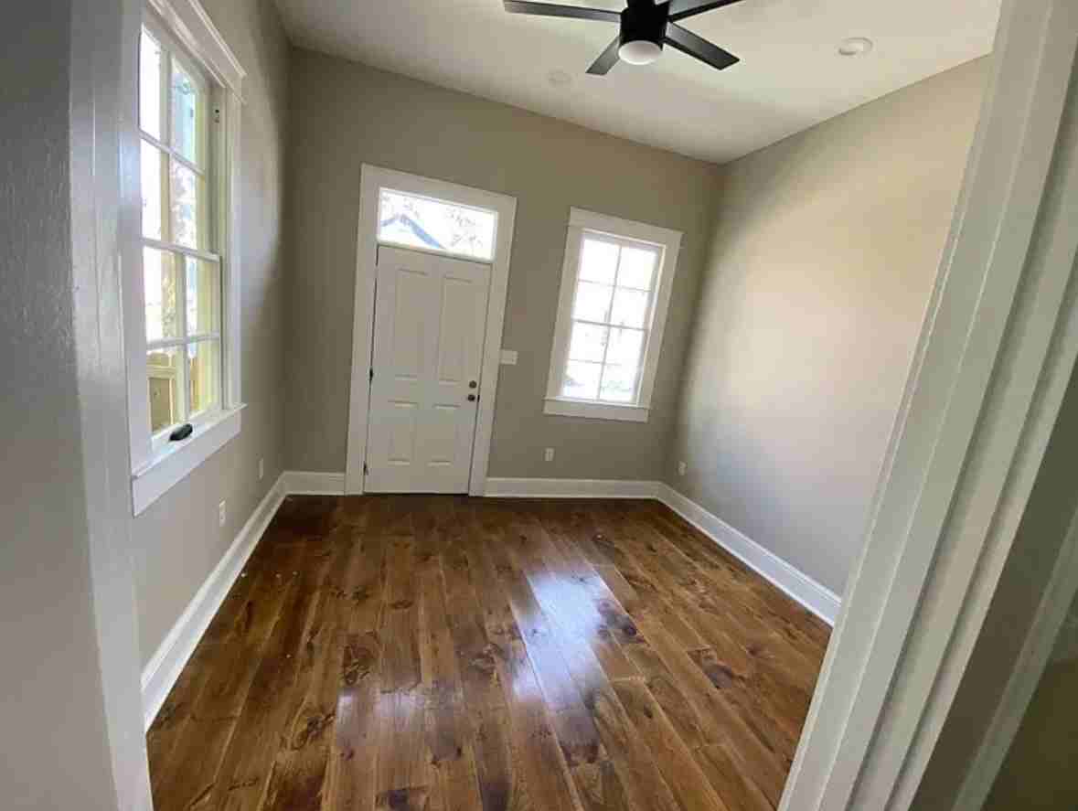 917 N Rocheblave St - Photo 2 of 8