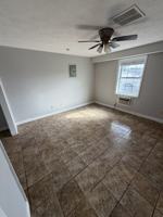 featured image of 180 Valley Ln #5