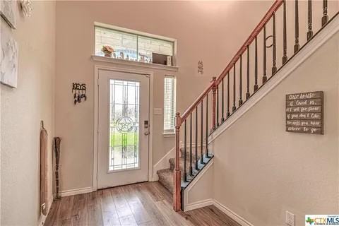 6107 Lavaca Dr - Photo 3 of 13