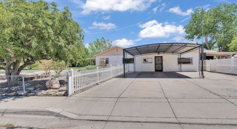 9402 Claremont Ave Ne #B - Photo 2 of 17