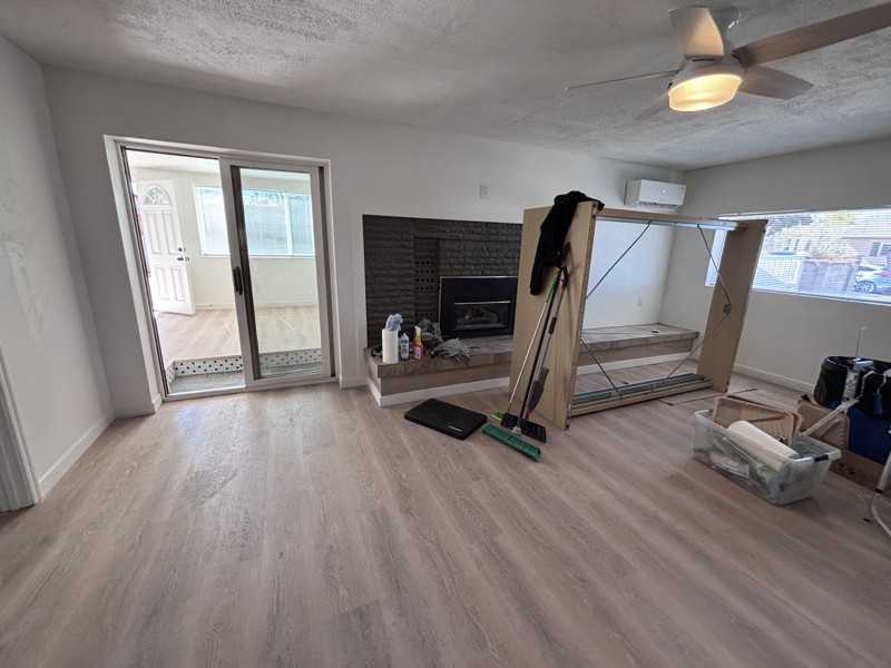 9402 Claremont Ave Ne #B - Photo 6 of 17