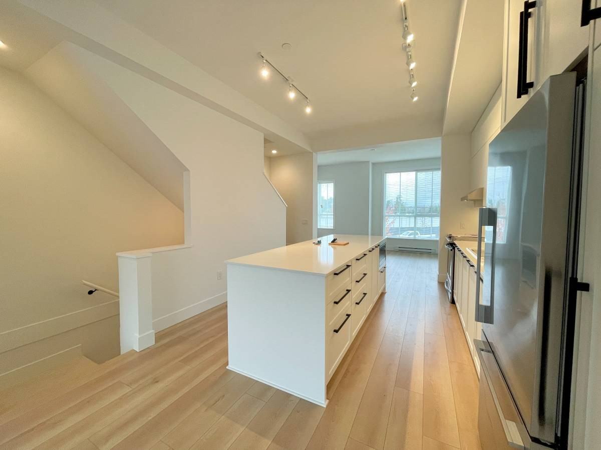 4656 Orca Way - Photo 3 of 23