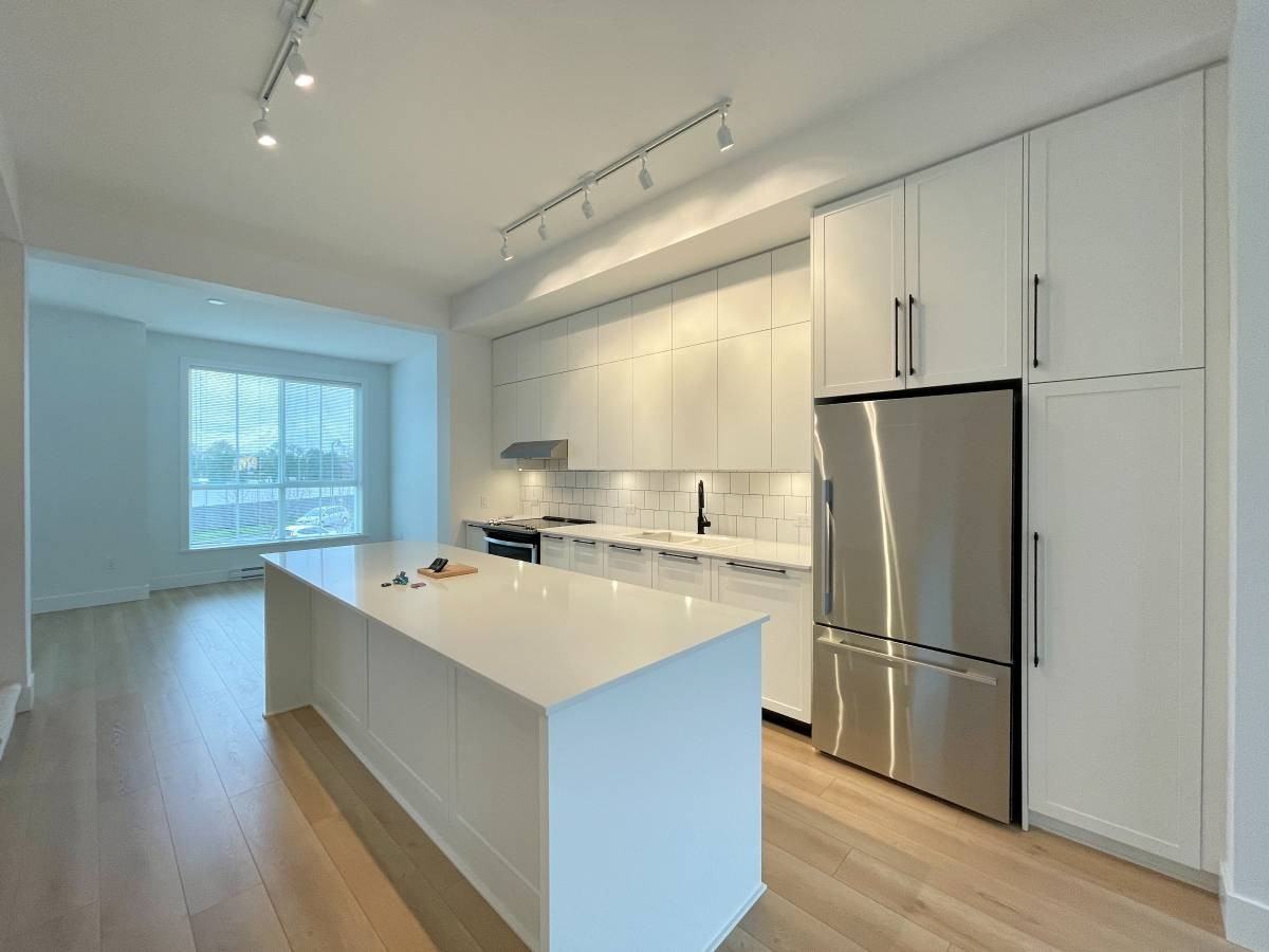 4656 Orca Way - Photo 4 of 23