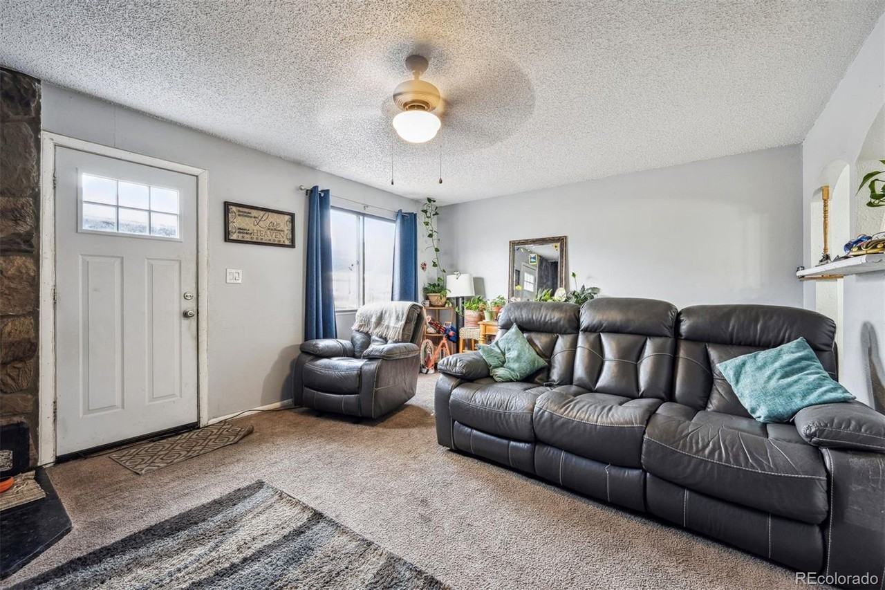 2567 Rainbow Dr #80 - Photo 4 of 11