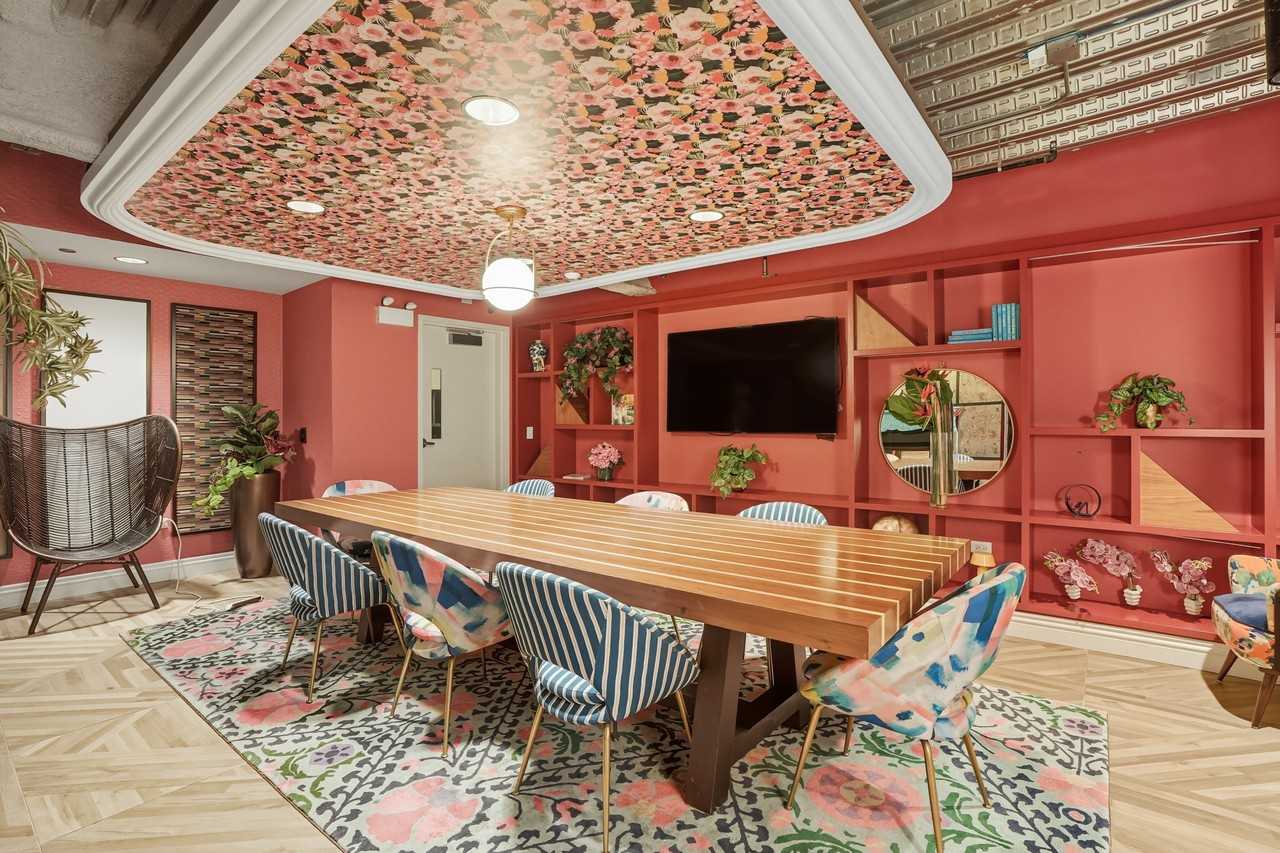 19 E Lake St - Photo 7 of 7