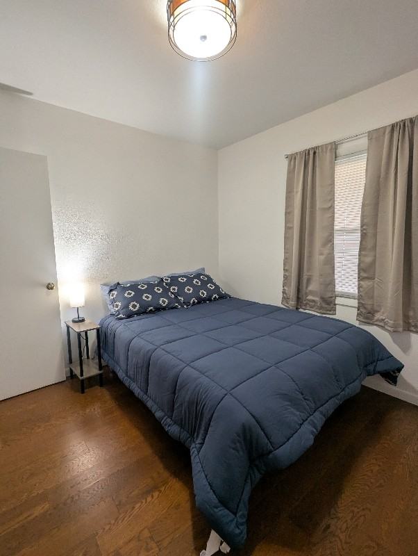 232 31st St Ne - Photo 3 of 10