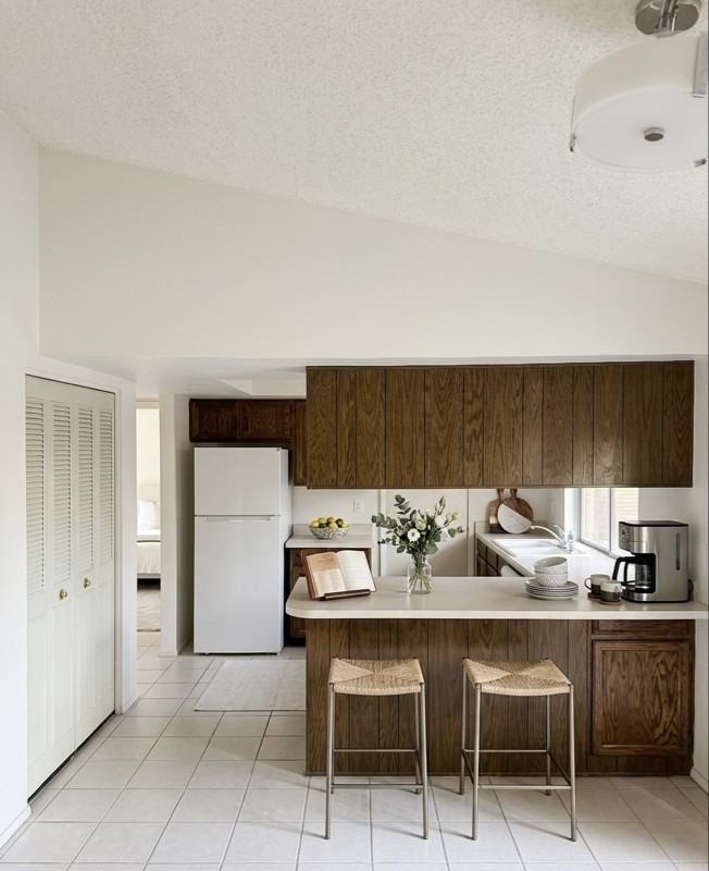 17635 N Lindner Dr - Photo 2 of 11