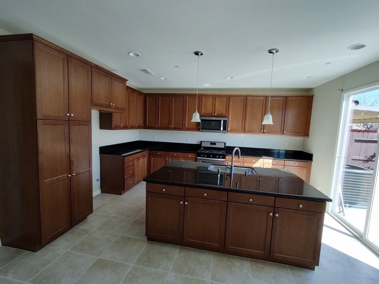 5421 Carrotwood Ave - Photo 3 of 17