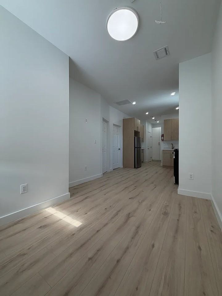 10 Wadsworth St #4 - Photo 3 of 18