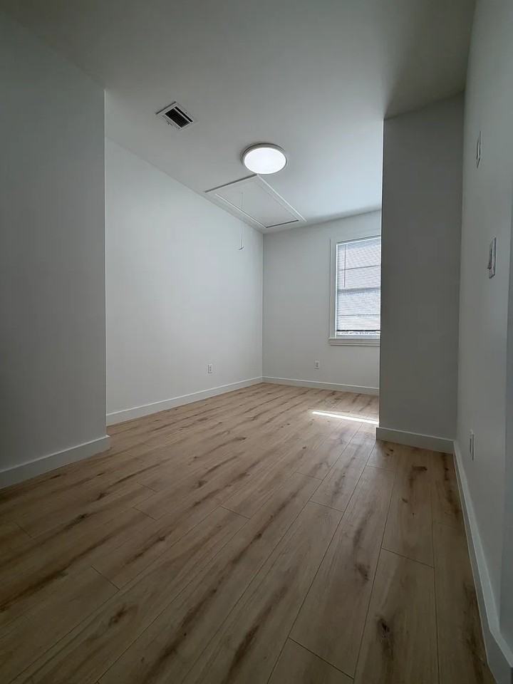 10 Wadsworth St #4 - Photo 4 of 18