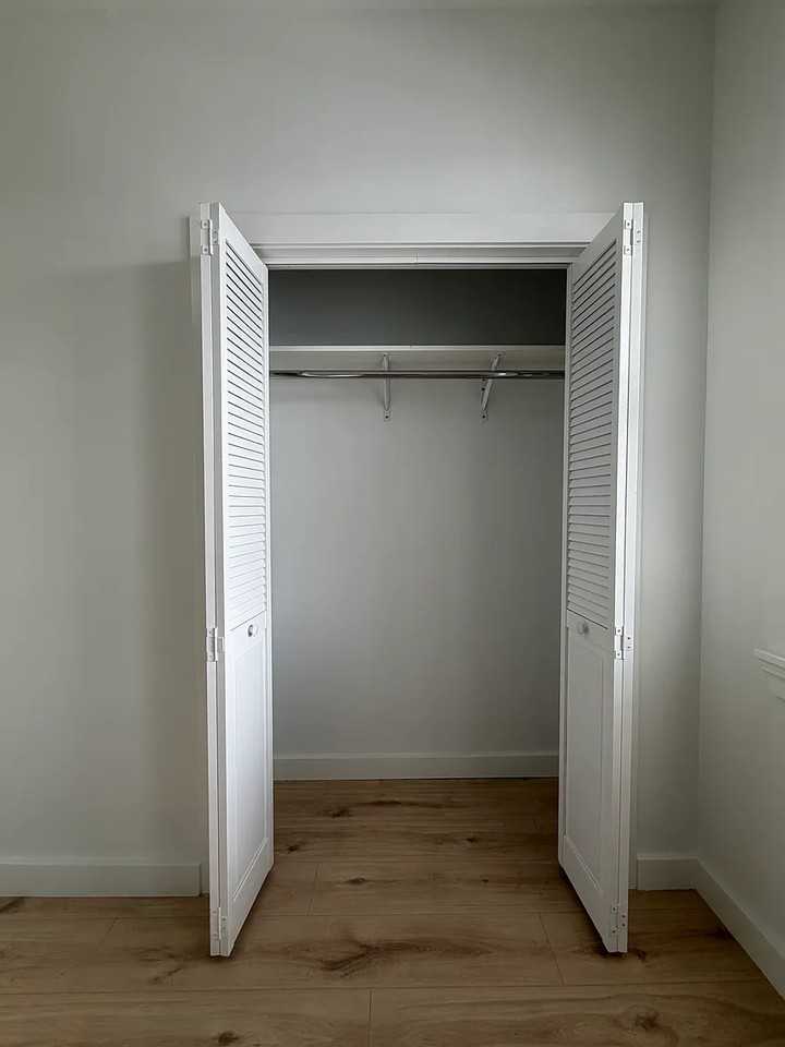 10 Wadsworth St #4 - Photo 5 of 18