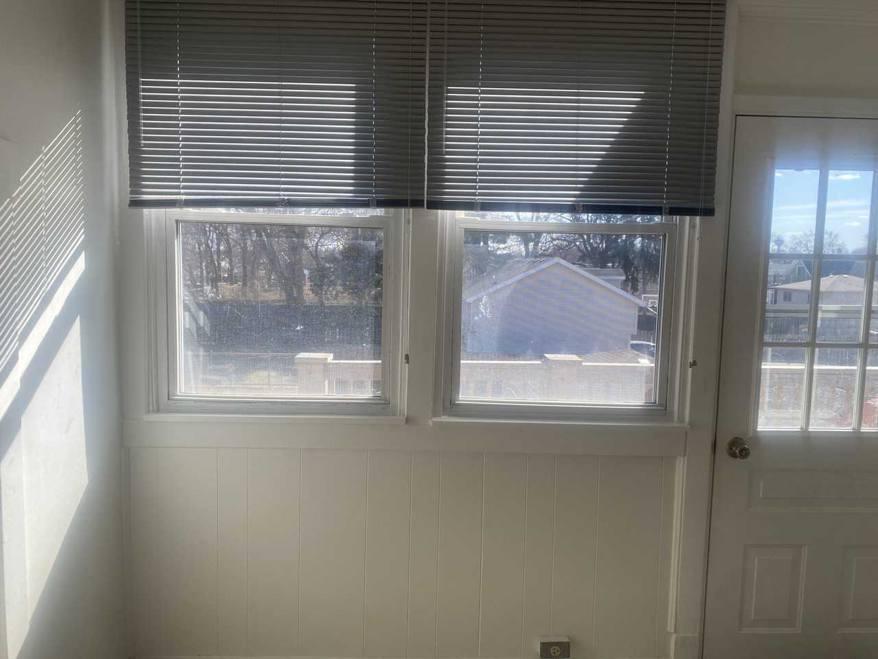 3337 W 114th St #2 - Photo 3 of 19