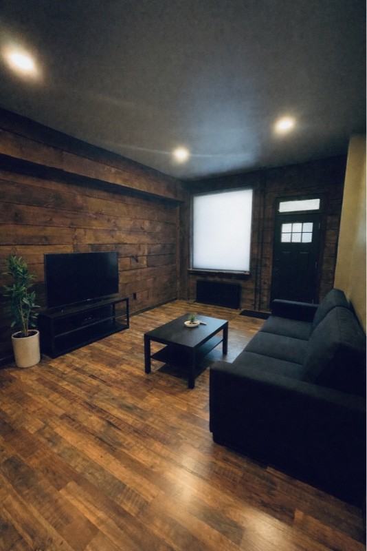 1 W Caroline Ave #1 - Photo 2 of 16