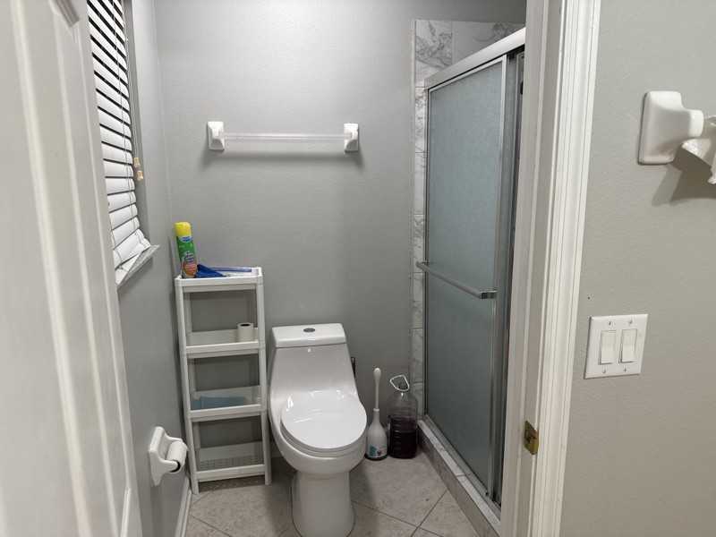 1 Hunters Creek Blvd - Photo 5 of 7