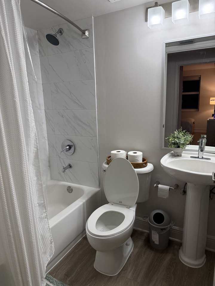 51 Sw 11th St - Photo 2 of 7