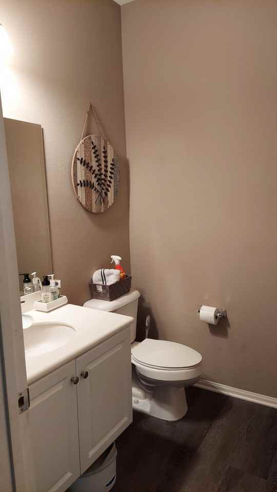 561 Moonlight Dr - Photo 5 of 8