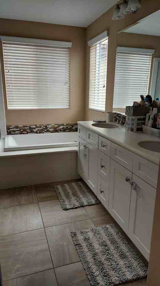 561 Moonlight Dr - Photo 6 of 8