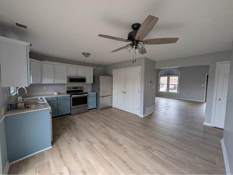 3624 Beechwood Cir - Photo 3 of 9