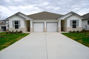 featured image of 1123 Stone Valley Rd #B