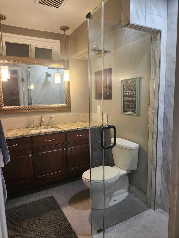 1761 E 105th Pl #BS - Photo 5 of 12