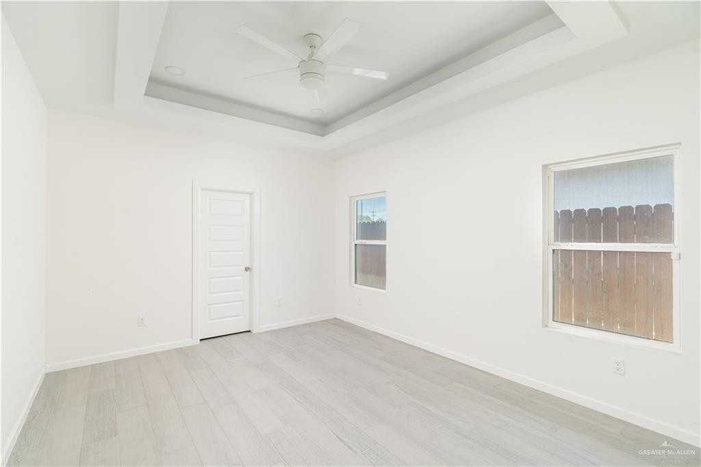 1505 E Encino Ave - Photo 7 of 15