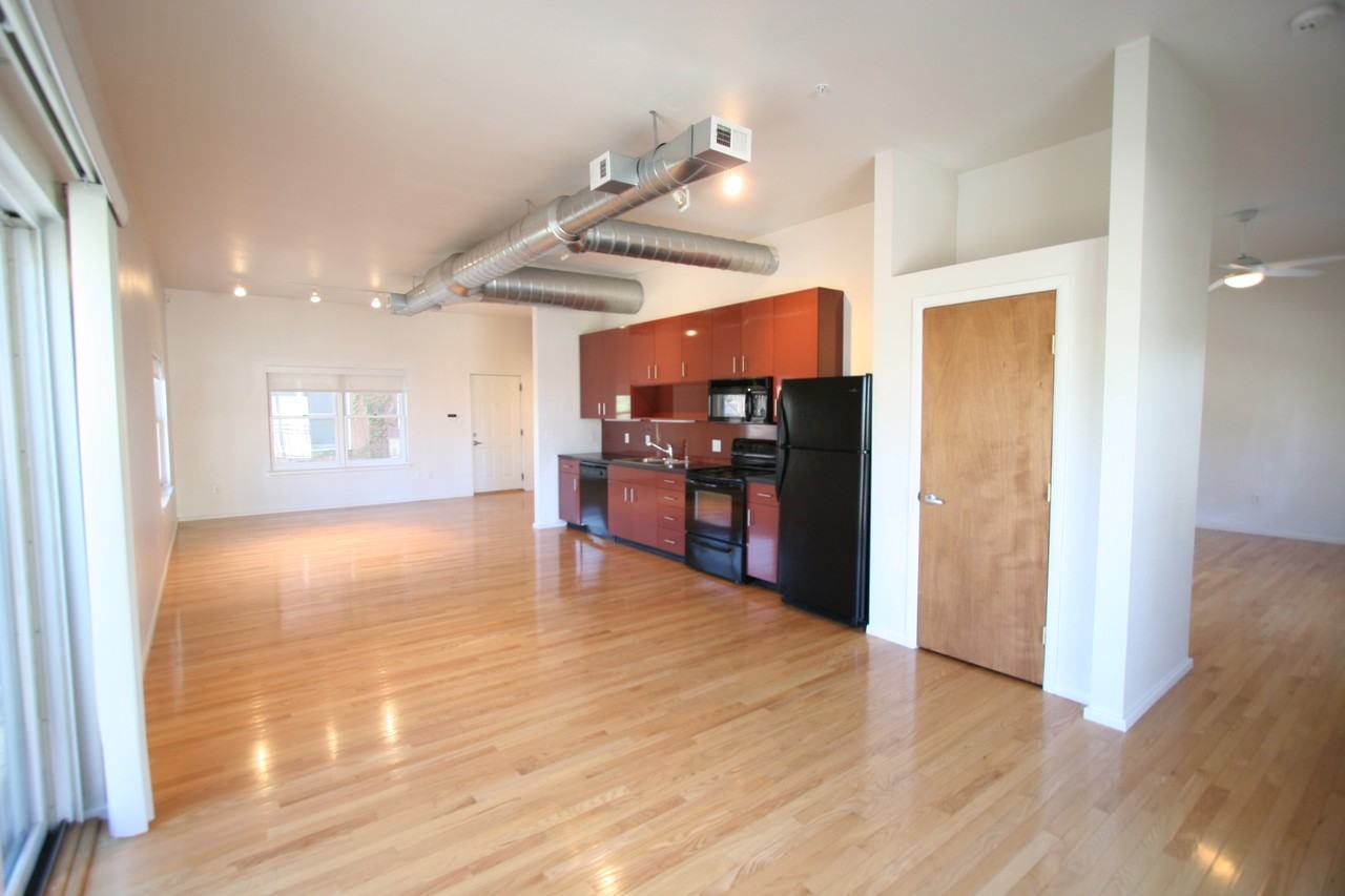 400 Copper Ave Ne #201 - Photo 4 of 15