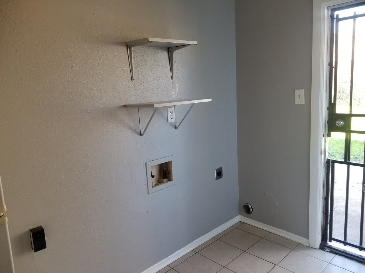 5152 Markwood Ln - Photo 2 of 9