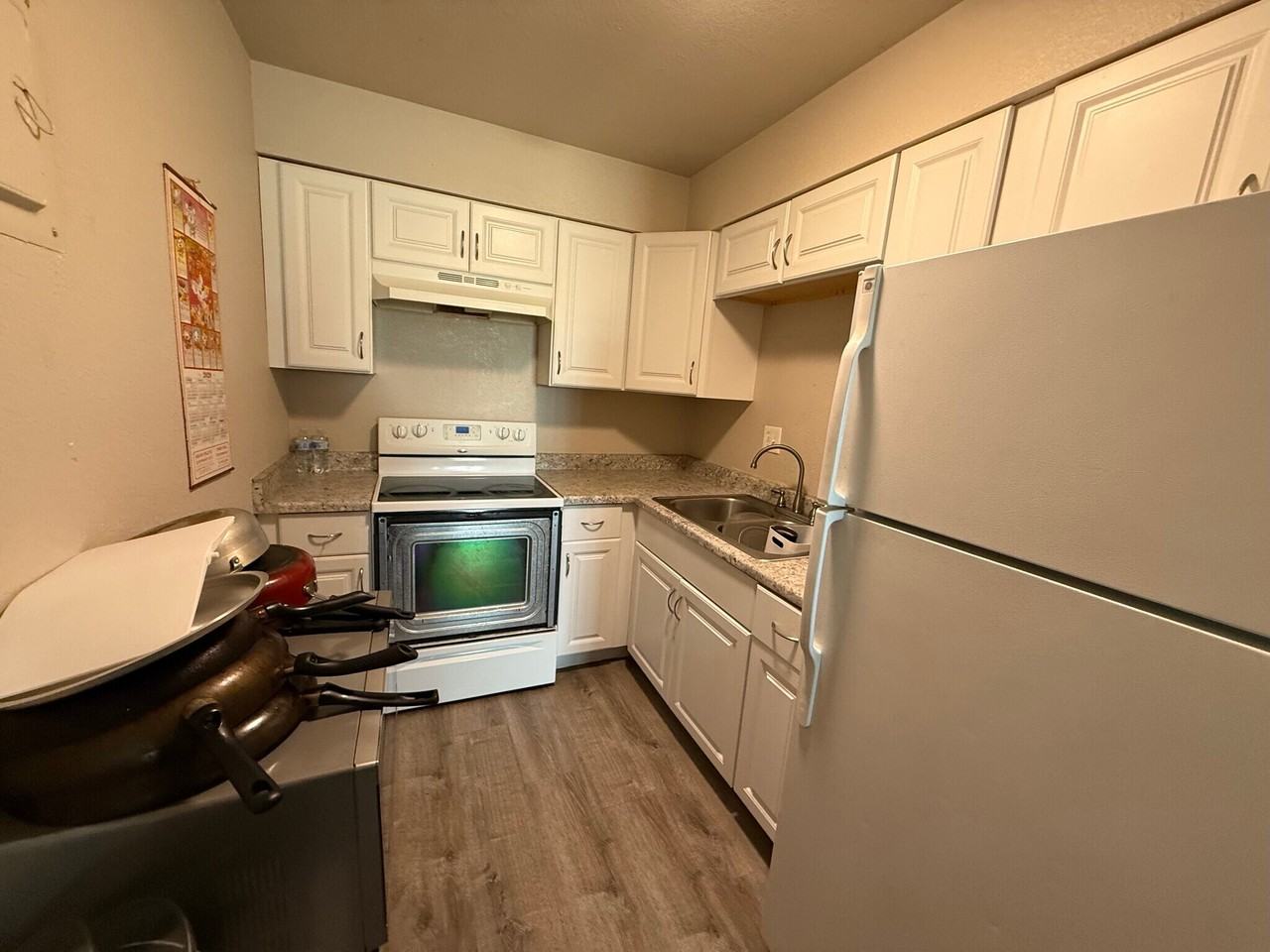 107 University Dr #201 - Photo 3 of 5