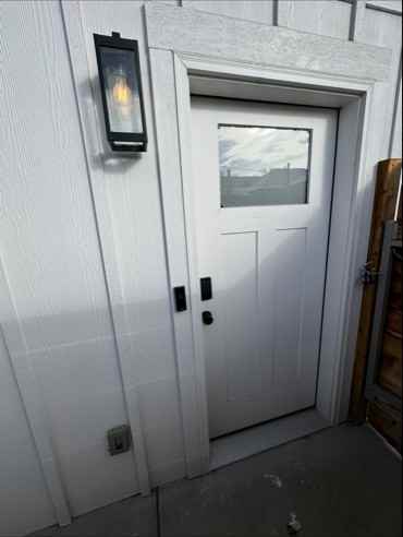 4327 1/2 Wolff St - Photo 4 of 20