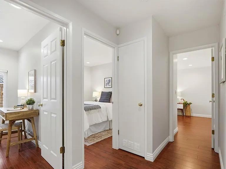 2019 Malden Ave - Photo 7 of 9