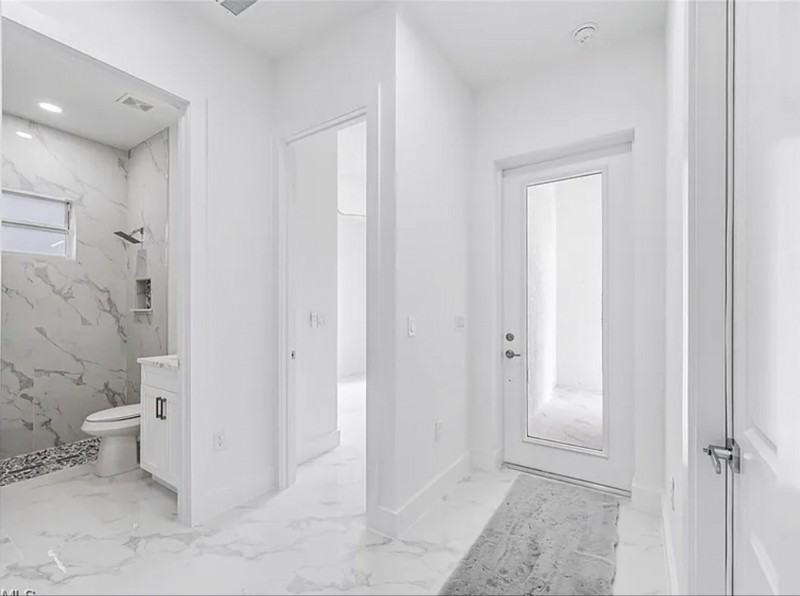 4716 Douglas Ln - Photo 6 of 12